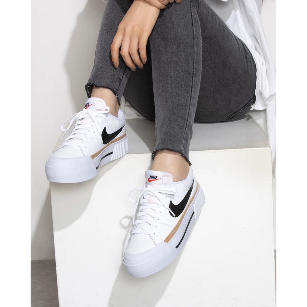 Brand New Nike Court Legacy Lift Platform Women Shoes DM7590 100 - Picture 5 of 16